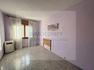 Piso en venta en Bisbal d´Empordà, La