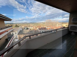 Piso en venta en Bisbal d´Empordà, La