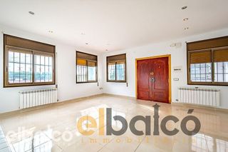 Chalet en venta en Cabra del Camp