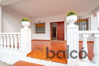 Chalet en venta en Cabra del Camp