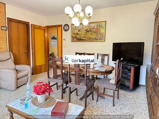 Piso en venta en Almacelles