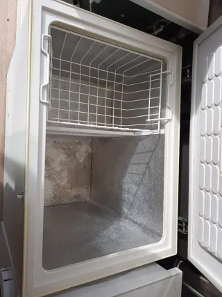 Congelador verticale Newpol