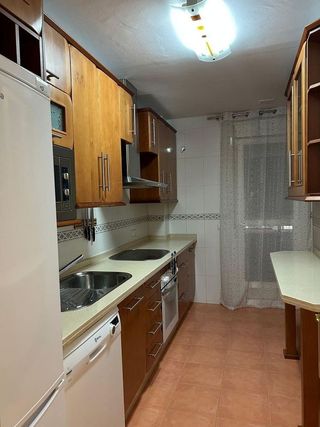 Piso en alquiler en Avda. Federico Garcia Lorca - Nueva Estación Autobuses en Granada