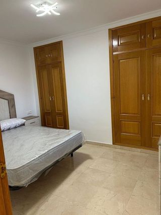 Piso en alquiler en Avda. Federico Garcia Lorca - Nueva Estación Autobuses en Granada