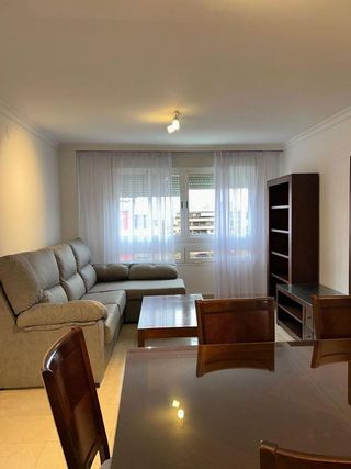 Piso en alquiler en Avda. Federico Garcia Lorca - Nueva Estación Autobuses en Granada