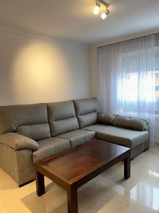 Piso en alquiler en Avda. Federico Garcia Lorca - Nueva Estación Autobuses en Granada