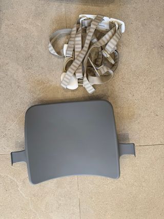 Trona Stokke con accesorios