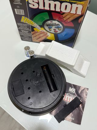 Mi amigo SIMON MB ELECTRONICS