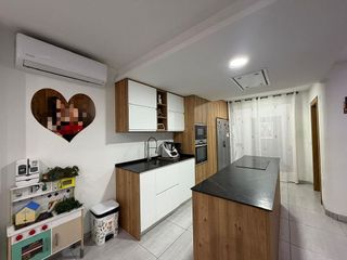 Casa adosada en venta en Mengíbar