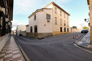 Chalet en venta en Zubia (La)