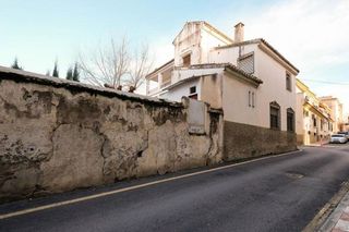 Chalet en venta en Zubia (La)