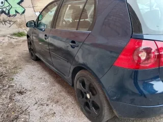 Volkswagen Golf 2005