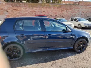 Volkswagen Golf 2005