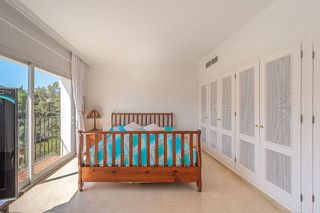 Casa adosada en venta en Benahavís