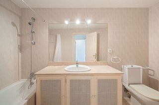 Casa adosada en venta en Benahavís