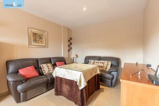 Casa adosada en venta en Maracena