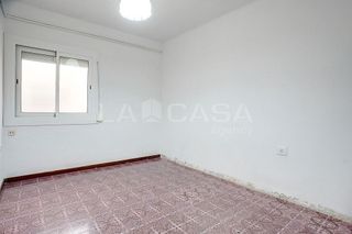 Piso en venta en Les Planes en Hospitalet de Llobregat, L´