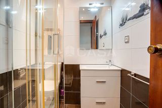 Piso en venta en Les Planes en Hospitalet de Llobregat, L´