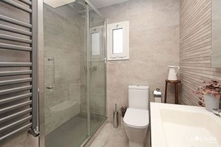 Piso en venta en Can Serra en Hospitalet de Llobregat, L´