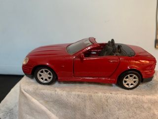 Coche Mercedes SLK 1/35