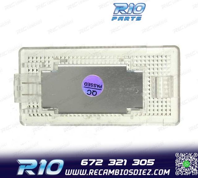 PLAFÓN LED DE MALETERO BMW