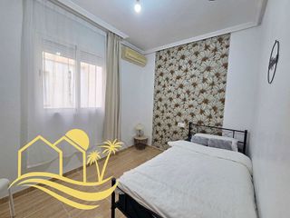 Piso en venta en Puerto de Garrucha en Garrucha