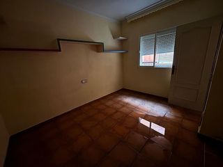 Piso en venta en Barrios (Los)