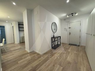 Piso en venta en Juan de la Cierva en Getafe