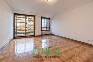 Piso en venta en Amara - Berri en San Sebastián-Donostia