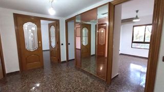 Piso en venta en Campanar en Valencia