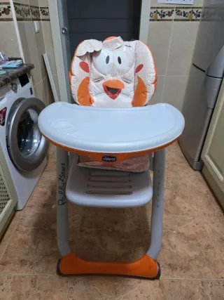 Trona de bebé naranja y gris