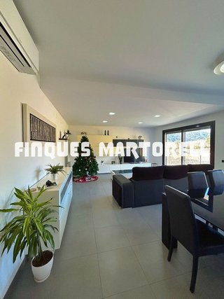 Chalet en venta en Santa Coloma de Farners