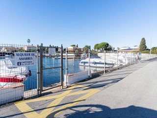 Chalet en venta en Empuriabrava en Castelló d´Empúries