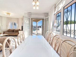 Chalet en venta en Empuriabrava en Castelló d´Empúries