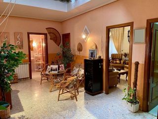 Chalet en venta en Daimiel