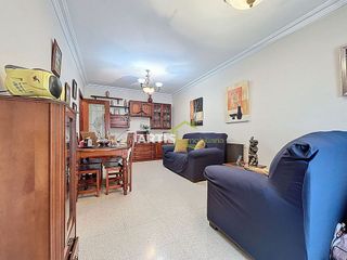 Casa adosada en venta en Puente Genil