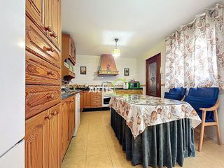 Casa adosada en venta en Puente Genil