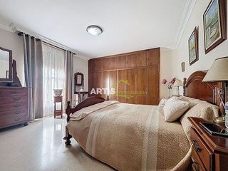 Casa adosada en venta en Puente Genil