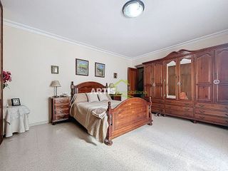 Casa adosada en venta en Puente Genil