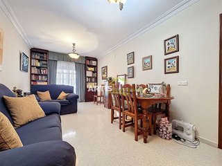 Casa adosada en venta en Puente Genil