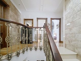 Chalet en venta en Lucena