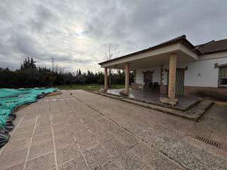 Chalet en venta en Úbeda