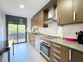 Piso en venta en Montigalà -Sant Crist en Badalona