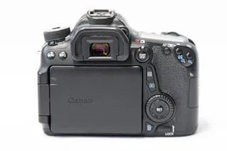 Canon EOS 70D + Tamron 28-300