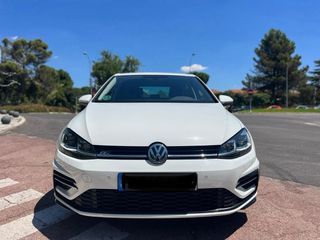 Volkswagen Golf R-Line 7.5 del año  2019