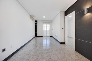 Piso en venta en Nueva Torrevieja - Aguas Nuevas en Torrevieja