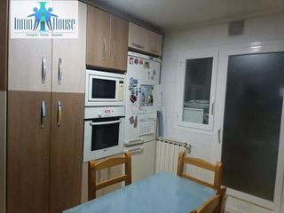 Piso en venta en Santa Cruz - Industria - Polígono Campollano en Albacete