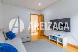 Piso en venta en Miracruz - Bidebieta en San Sebastián-Donostia