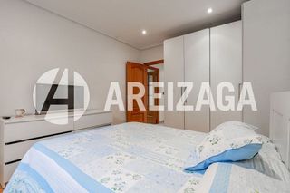 Piso en venta en Miracruz - Bidebieta en San Sebastián-Donostia