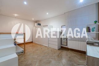 Piso en venta en Miracruz - Bidebieta en San Sebastián-Donostia